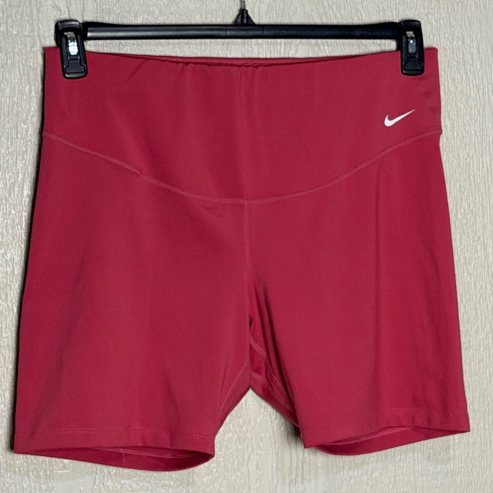 Nike Dri-FIT Women Berry Pink High Waisted Biker Shorts 1X Activewear Workout